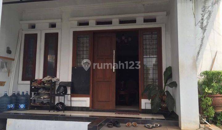 Dijual Cepat Rumah 2 Lantai Posisi Hook Di Nusaloka 2