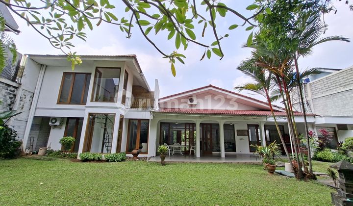 Rumah Siap Huni LT 1146m2 Fas Kolam Renang Area Kemang