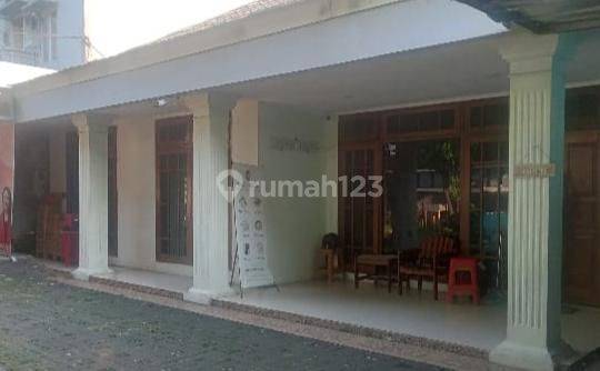 Rumah Komersial Kost di Jalan Raya Pengadegan Selatan 1