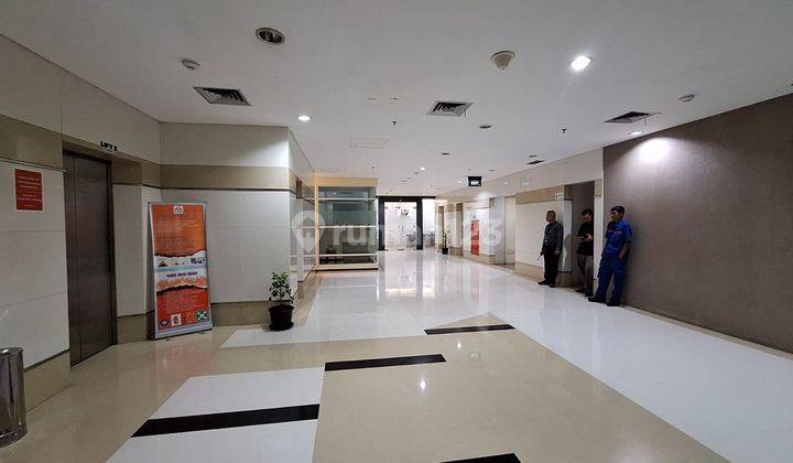 Gedung Perkantoran 6 Lantai di Mampang Prapatan Raya 1