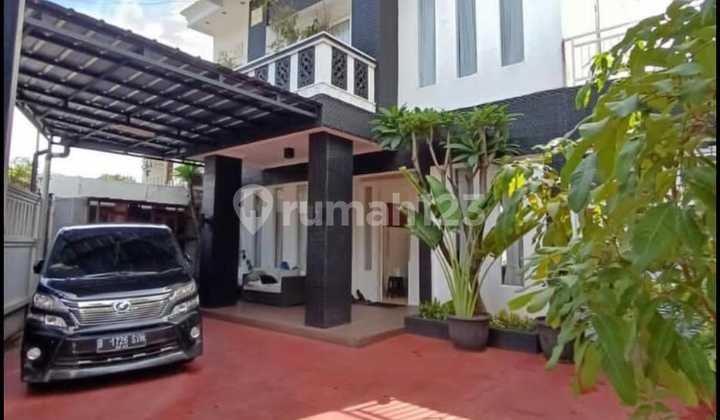 Rumah 2 Lantai Luas Tanah 293M2 Dekat Kb Ragunan Jakarta Selatan