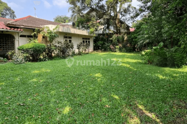 Rumah Klasik, Asri Nyaman di Benda Raya Kemang, Jakarta Selatan 1