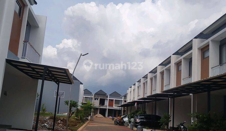 Rumah 2 Lantai Siap Huni Bebas Banjir Di Pamulang 1