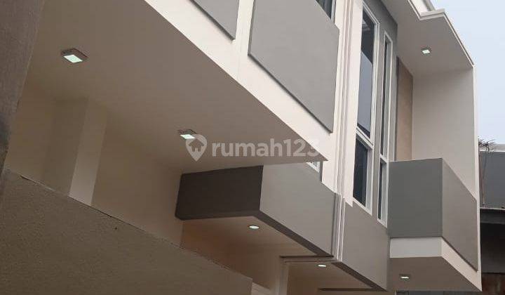 Rumah Murah Minimalis 2 Lantai di Jl Industri 2 Gunung Sahari