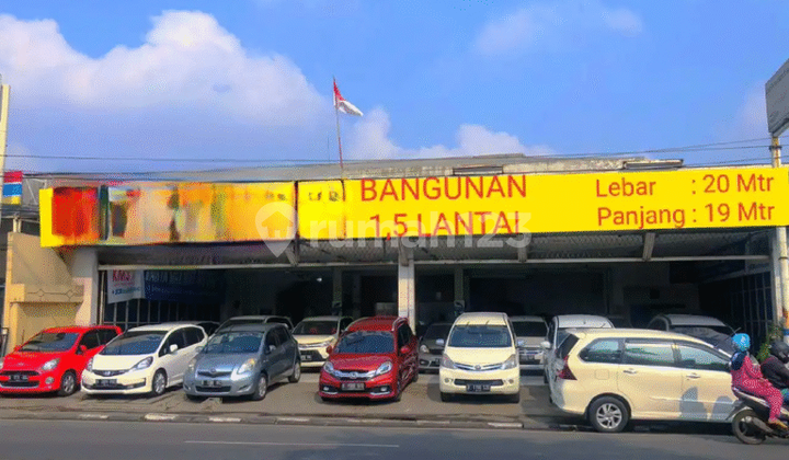 For Quick Sale: Sultan Agung Bekasi Highway Side Car Showroom Shop