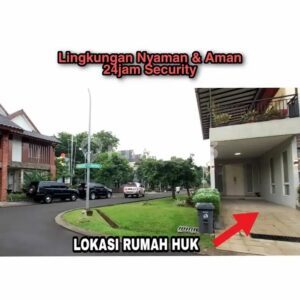 Quick Sale Luxury Hook House Ready to Occupy in Green Park Jatiwarna, Bekasi 2
