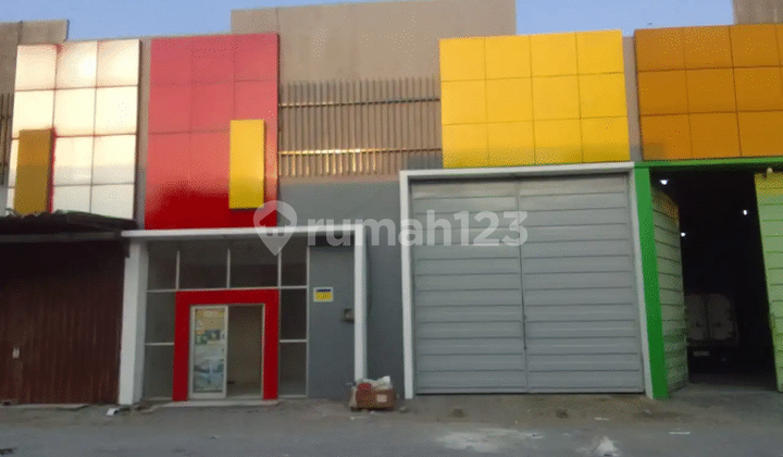 For Sale: 3-in-1 Multi-Purpose Warehouse Ready for Use in Tambun City, East Bekasi.