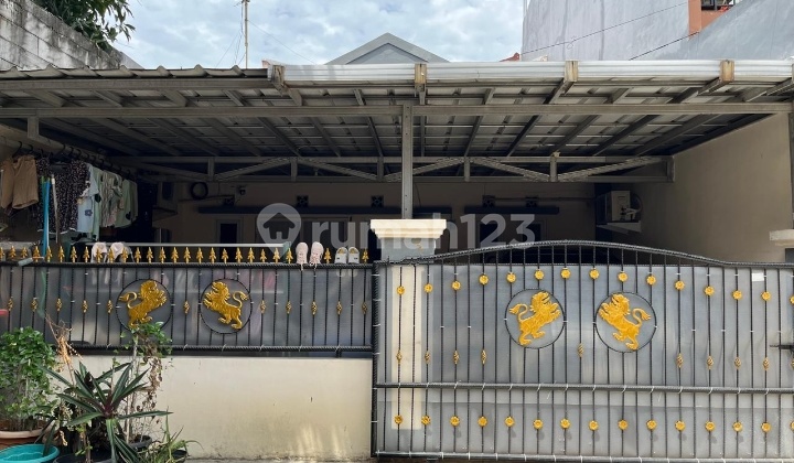 For Quick Sale: Ready-to-Occupy House in Tegal Perintis Housing, Beside Summarecon Bekasi.