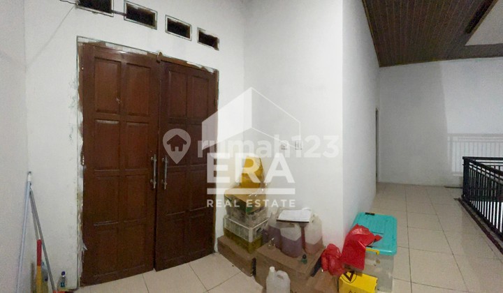 Di Jual Rumah 2 Lantai Strategis di Kota Bekasi 2