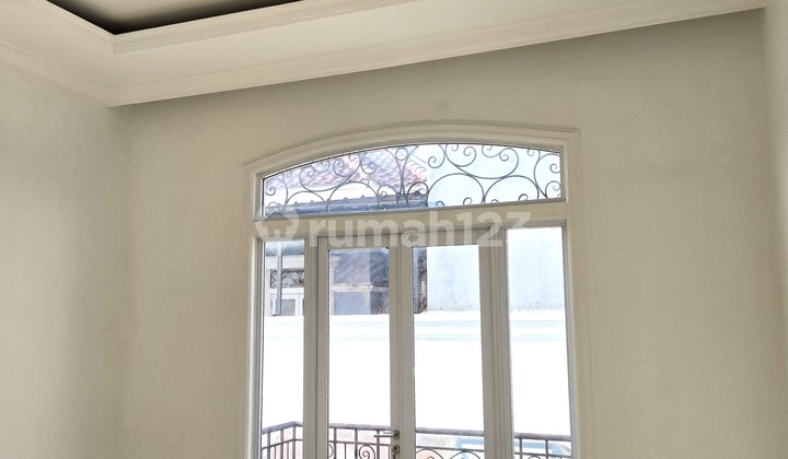Rumah Hoek 3Lt Royal Gading Mansion 380M Type 4Kt Kelapa Gading 2