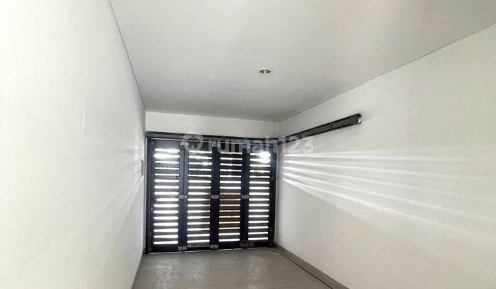 Rumah 10x22 220m 4KT Cluster Palm Spring JGC Jakarta Garden City  2