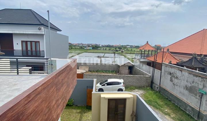 Sewa Villa Modern + Rooftop & Private Pool di Sanur
