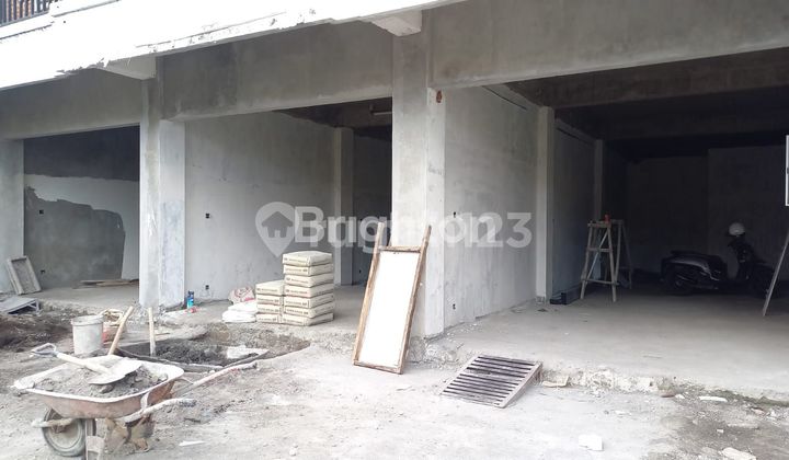 Toko Strategis Di Batu Bolong Canggu