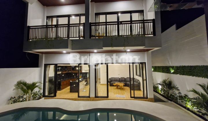VILLA INDAH DI PADONAN TEPAT BERHADAPAN MMA