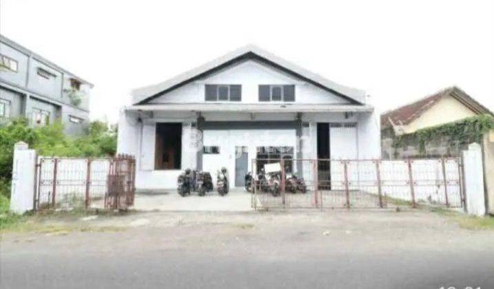 WAREHOUSE AND OFFICE FOR RENT – STRATEGIC LOCATION IN KEROBOKAN 2