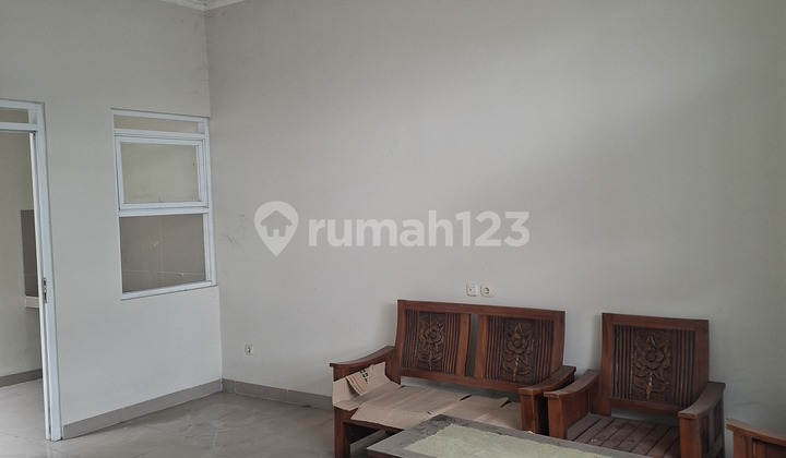 For Sale House in Sangkan Hurip Complex Bandung 2