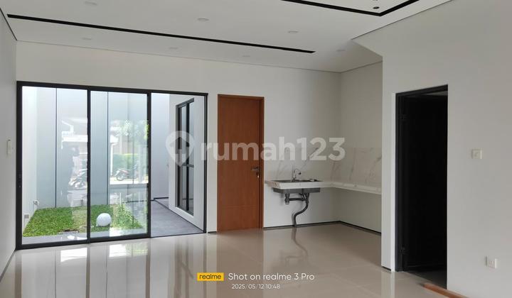 For Sale Luxurious Modern Move-in Ready House in Muara Barat, Bandung 2
