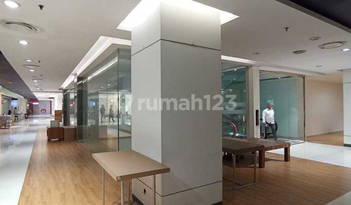 RETAIL SPACE FOR RENT, 47 SQUARE METERS, BLOCK M, KEBAYORAN BARU MARKET, SOUTH JAKARTA.