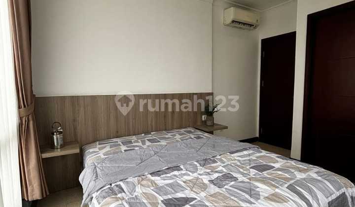 Disewa 3Br Lantai 15 Permata Hijau Suites Apartemen Jakarta Selatan 2