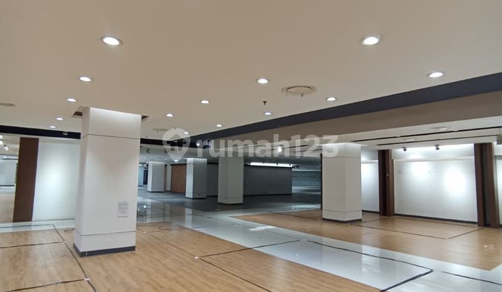 FOR RENT: 5342 SQFT 4TH FLOOR OFFICE IN BUILDING A, PASARAYA BLOK M, KEBAYORAN BARU, SOUTH JAKARTA FOR RENT: 5342 SQFT 4TH FLOOR OFFICE IN BUILDING A, PASARAYA BLOK M, KEBAYORAN BARU, SOUTH JAKARTA