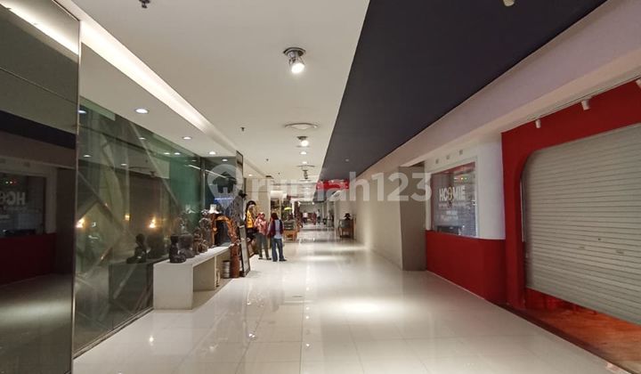 Sewa Ritel Luas 36 di Blok M Pasaraya Kebayoran Baru Jakarta Selatan Sewa Ritel Luas 36 di Blok M Pasaraya Kebayoran Baru Jakarta Selatan