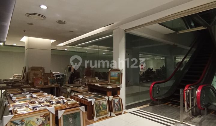RENTAL BUSINESS SPACE IN BLOCK M KEBARON BARU MARKET MALL SOUTH JAKARTA