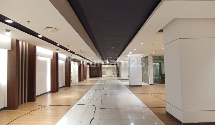 LEASE OFFICE SPACE 2294 SQUARE METERS 5TH FLOOR IN BUILDING A PASARAYA BLOK M KEBAYORAN BARU SOUTH JAKARTA LEASE OFFICE SPACE 2294 SQUARE METERS 5TH FLOOR IN BUILDING A PASARAYA BLOK M KEBAYORAN BARU SOUTH JAKARTA