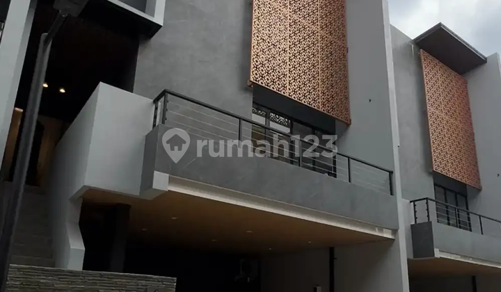 Jual Rumah Luxe Court Permata Hijau Jakarta Selatan