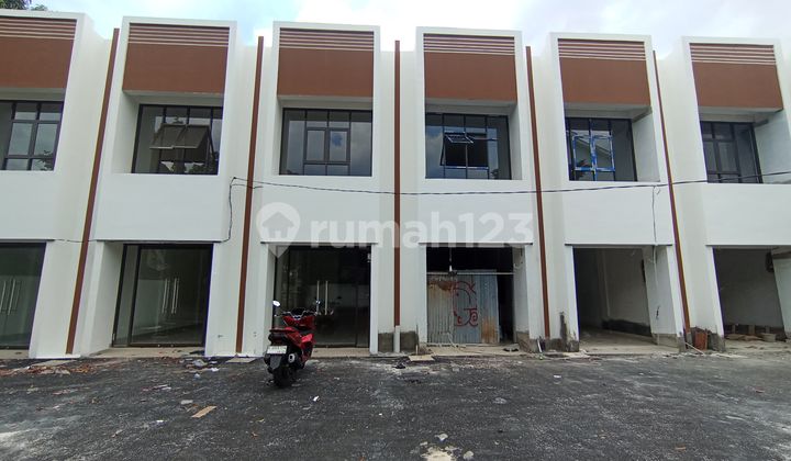 CHEAPEST STRATEGIC SHOPHOUSE FOR SALE JL RAYA BATU AMPAR CONDET KRAMAT JATI EAST JAKARTA 2