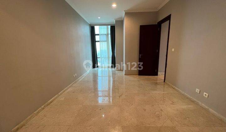 Disewa 3BR Private Lift Unfurnished Essence Darmawangsa Jakarta Selatan 1