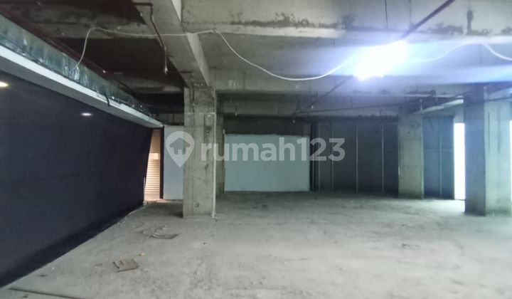 Sewa Office Luas 2384 di Gedung B Pasaraya Blok M Kebayoran Baru Jakarta Selatan