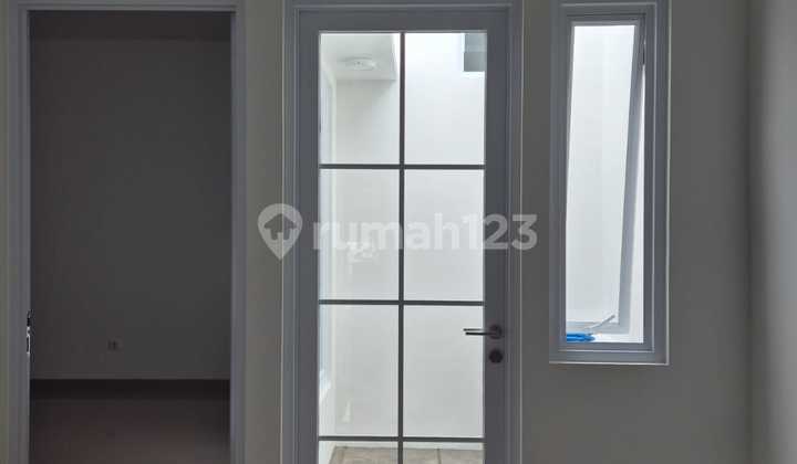 Rumah 3 BR di Cluster Hill Perumahan Paradise Serpong City, Tangerang Selatan 2