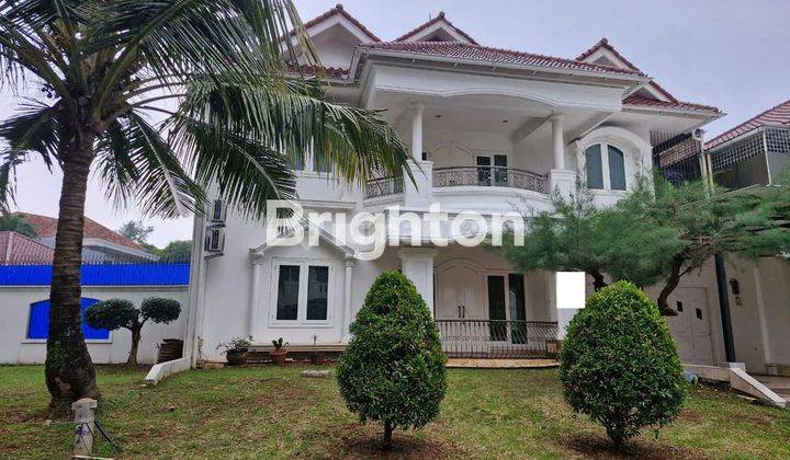 DIJUAL RUMAH MEWAH DENGAN POOL DITAMAN GIRILOKA BSD 1