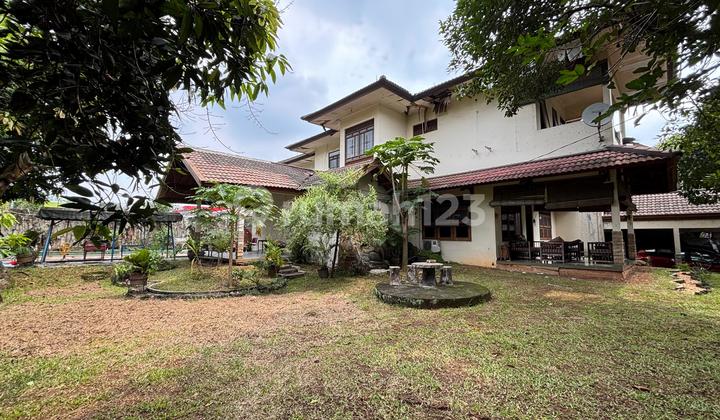 Rumah Tua Dalam Komplek Cocok Untuk Usaha Di Lenteng Jakarta 