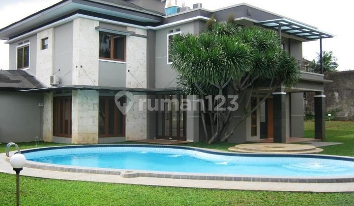 Rumah Mewah Siap Huni Dalam Komplek Elite di Rempoa Tangerang Rumah Mewah Siap Huni Dalam Komplek Elite di Rempoa Tangerang