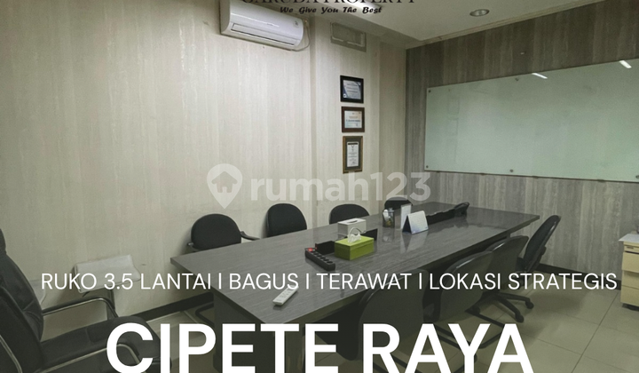 Ruko Di Cipete 169.0 M² Semi Furnished Hgb Jakarta Selatan