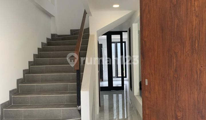 Rumah Bagus Shm Di Kebayoran Lama Jakarta Selatan 2