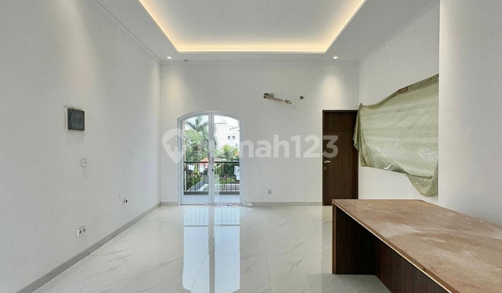 Rumah Bagus Baru di Kemang Jakarta Selatan 2