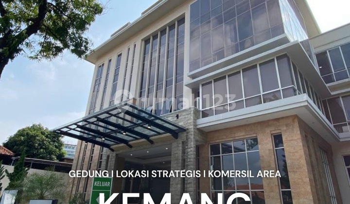 Jual Gedung Serbaguna Sangat Strategis di Kemang Jakarta Selatan