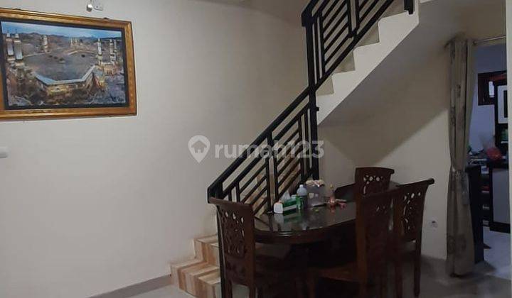  Rumah Bagus SHM - Sertifikat Hak Milik di Jl perumahan ulujami, Pesanggrahan 2