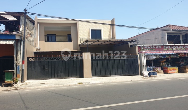  Rumah Sudah Renovasi SHM - Sertifikat Hak Milik di Jagakarsa