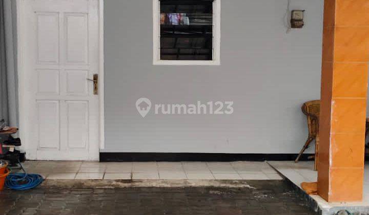  Rumah Unfurnished Bagus Di  Hak Guna Bangun Di Tebet 2