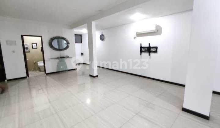 Nice House Swimming Pool SHM in Pejaten South Jakarta 2