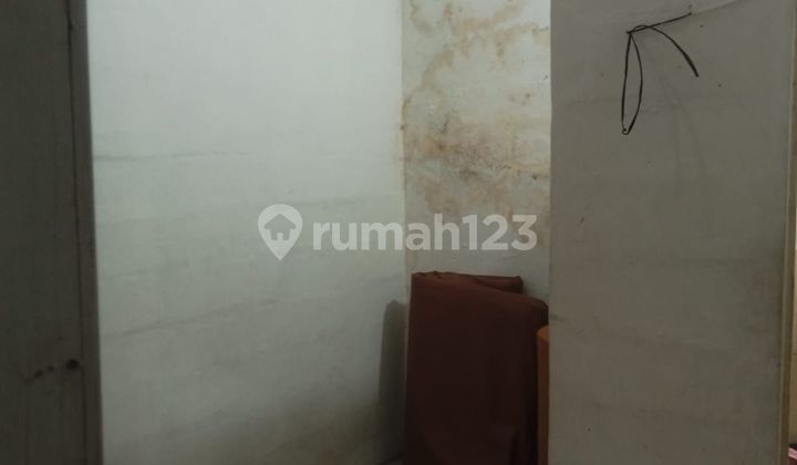 Boarding House in Kelapa Dua with SHM Certificate, Kelapa Dua, Depok, West Java 2
