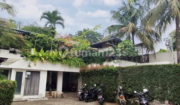 Tempat Usaha Komersil Strategis Pinggir Jalan Raya Kemang Jakarta Tempat Usaha Komersil Strategis Pinggir Jalan Raya Kemang Jakarta