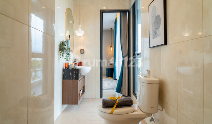 Rumah 2 Lantai Di Summarecon Makassar 2