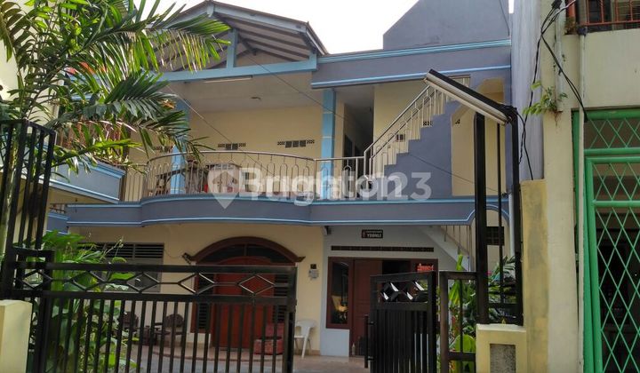 Rumah induk plus kost²an 18 pintu di Rawa  Sari