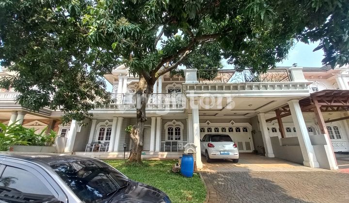 For rent and for sale, luxury residences in Kotawisata, negotiable price.