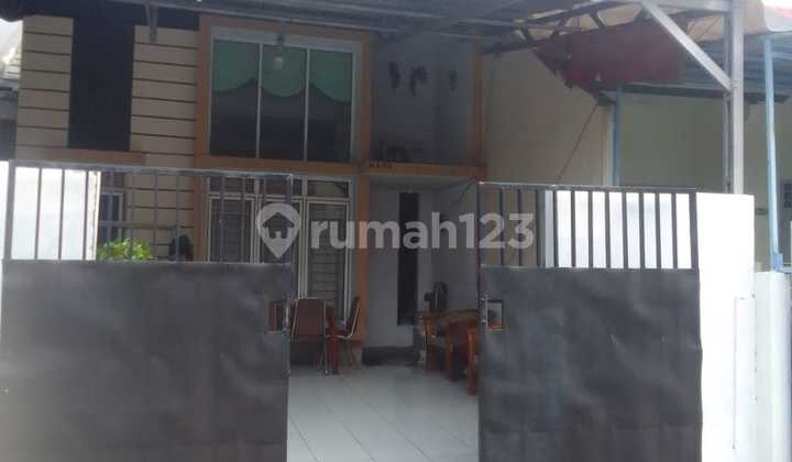 Rumah di Lingkungan Asri Kota Tangerang