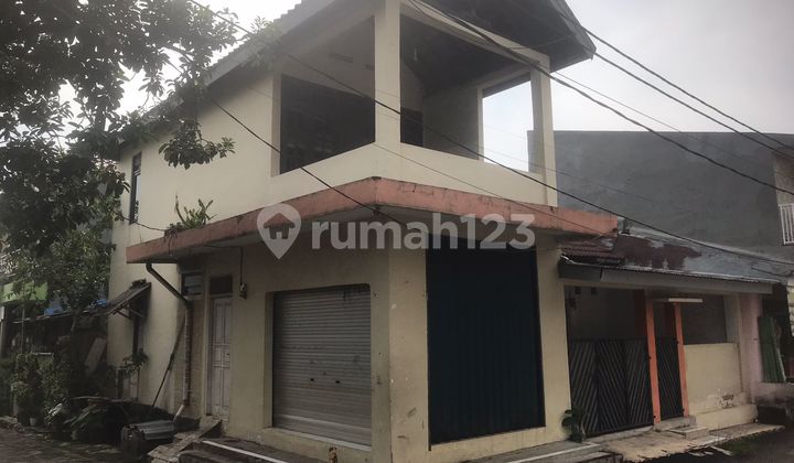 Selling House can be used for Business in Pamulang Permai South Tangerang 2